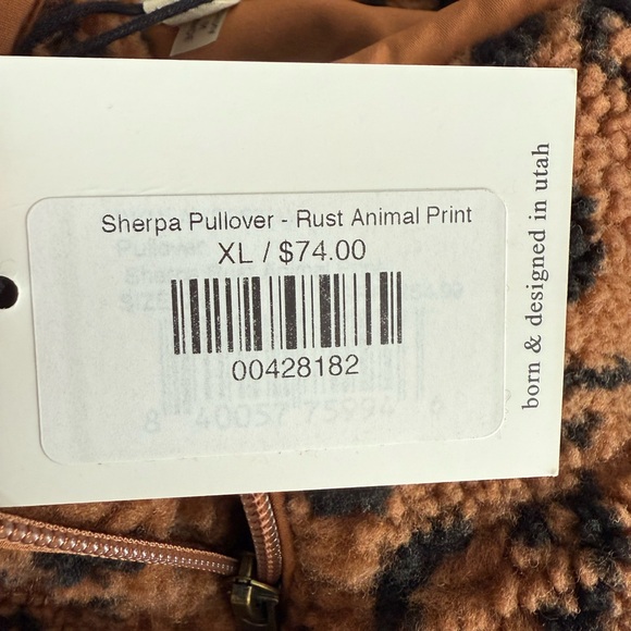 AMPERSAND AVE Rust Leopard Print Sherpa Jacket - Picture 4 of 5
